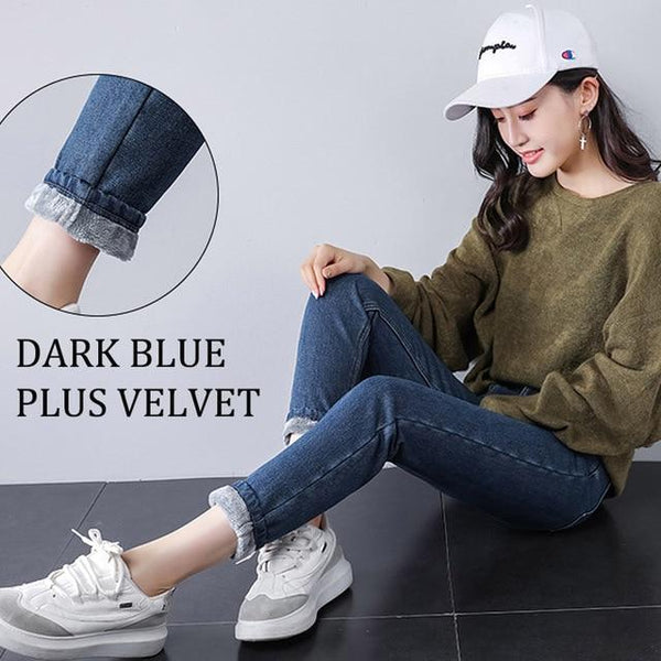 dark-blue-velvet